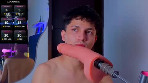 Issac online show from November 7, 5:33 am