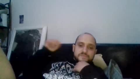italianredrod30 online show from July 19, 11:22 pm