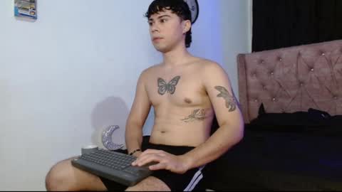 Ithan and Friends online show from January 11, 1:26 pm