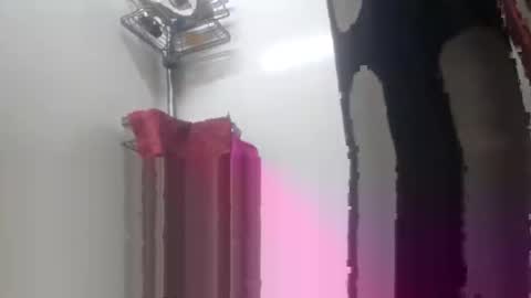 itissnowing online show from February 17, 12:54 am