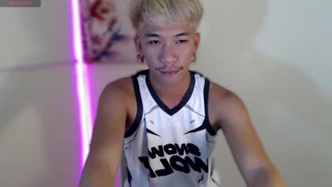 itsme_cxhennn online show from October 29, 8:34 pm