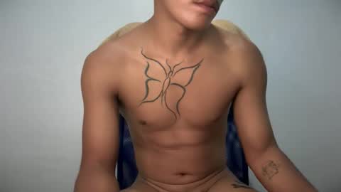 itsme_urboy online show from June 7, 8:43 am