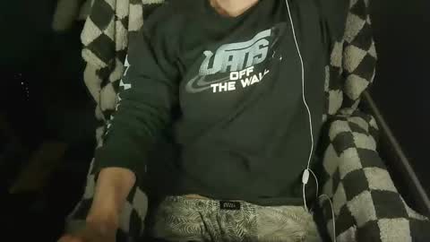 itsnotliam834 online show from November 26, 12:46 am