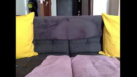 izzy53220 online show from December 19, 10:23 am