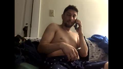 j318906 online show from December 9, 10:05 pm