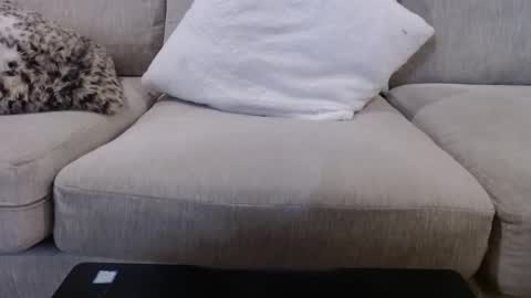 James online show from April 13, 9:26 pm