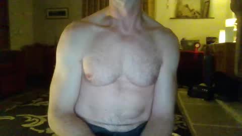 Snapshot of j4ckcock chatting on October 3, 10:48 pm J4ckcock online show from October 3, 10:48 pm