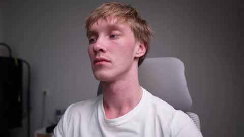 Danny online show from March 22, 8:03 pm