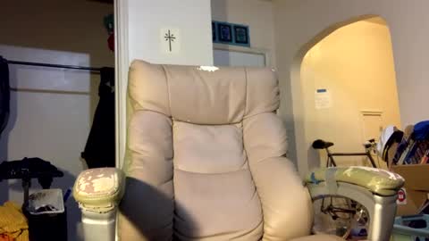 Snapshot of j_boogie_mane chatting on October 7, 2:37 am j boogie online show from October 7, 2:37 am