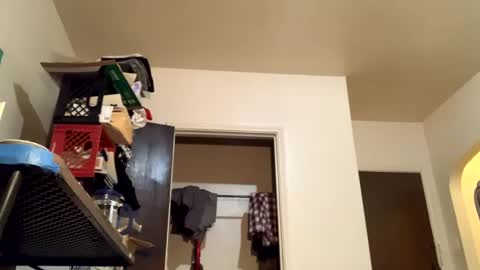 Snapshot of j_boogie_mane chatting on December 4, 12:41 am j boogie online show from December 4, 12:41 am