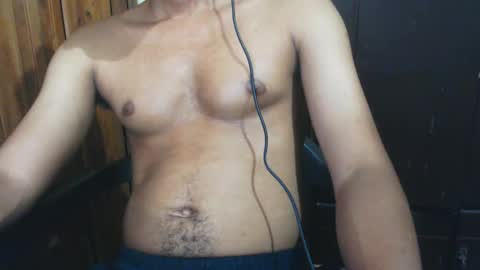 Snapshot of j_castello chatting on October 24, 1:40 am J online show from October 24, 1:40 am