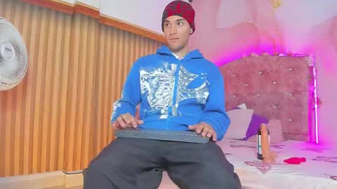 jack__baby_ online show from December 20, 3:24 am