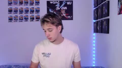 J online show from November 2, 2:21 pm