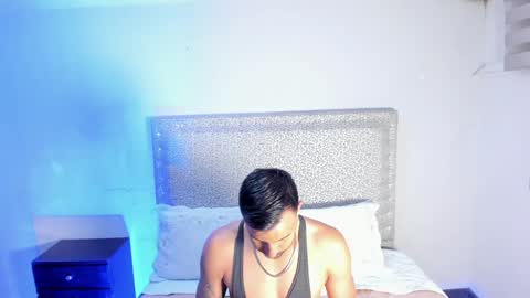 Jack White online show from February 5, 4:16 am