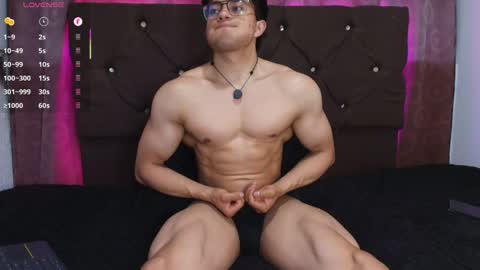 Jacke online show from April 3, 4:31 am