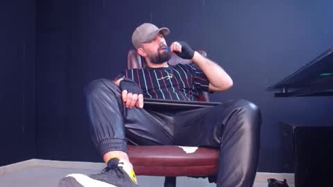 Snapshot of jackethann chatting on October 23, 6:06 am JackEthan online show from October 23, 6:06 am
