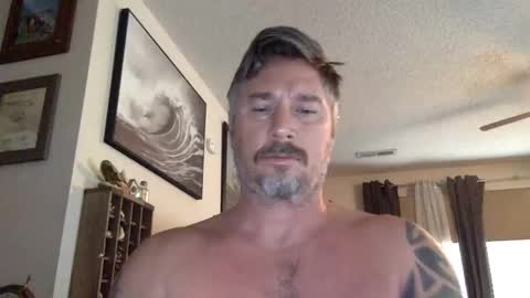 Snapshot of jackhammerhead chatting on March 8, 2:49 pm jackhammerhead online show from March 8, 2:49 pm