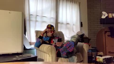 Jay Milwaukee online show from October 19, 1:47 pm