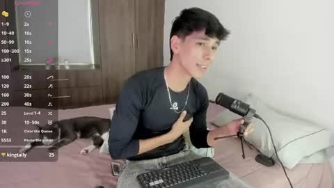 jacob_colliins online show from June 21, 10:26 pm
