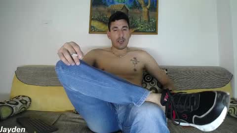 Jacob And Jayden online show from April 7, 6:19 pm