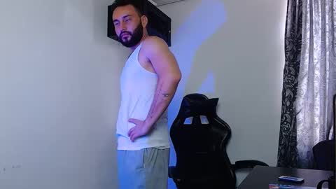 Snapshot of jacobkingd chatting on September 10, 5:33 pm jacobkingd online show from September 10, 5:33 pm