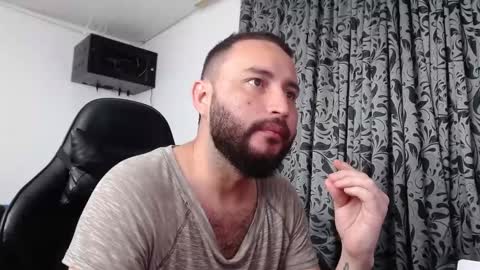 Snapshot of jacobkingd chatting on February 21, 1:22 am jacobkingd online show from February 21, 1:22 am