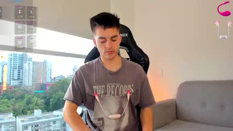 JACOB STONES online show from November 5, 8:33 pm