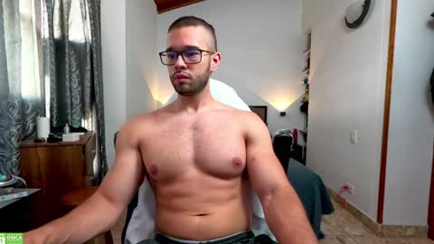 Snapshot of jacobt77 chatting on December 6, 2:28 pm Jacob online show from December 6, 2:28 pm