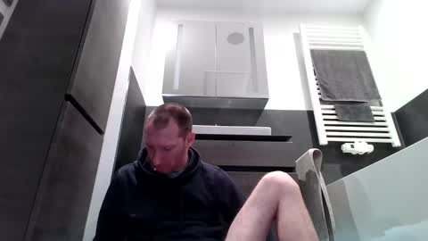 jak_81 online show from January 12, 1:53 am