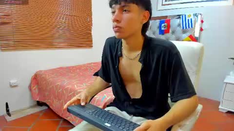 jake_falcon online show from July 23, 11:29 am
