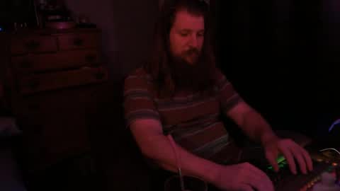 Snapshot of jakesbiggsnake chatting on January 6, 11:07 am jakesbiggsnake online show from January 6, 11:07 am