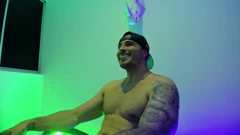 jakestone_1 online show from February 13, 3:24 am