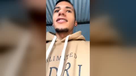 jalfredo5 online show from January 13, 8:24 pm