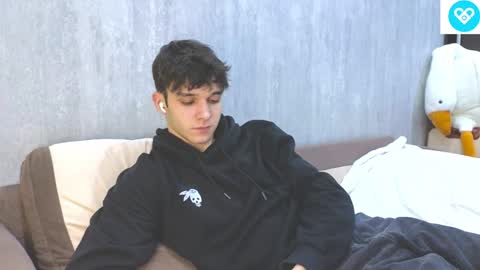 James online show from February 8, 10:51 pm