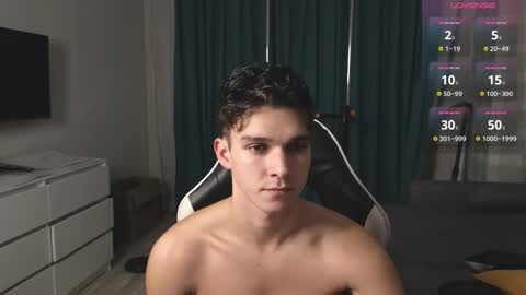 James online show from October 3, 8:36 pm