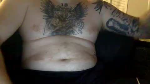 Snapshot of jamesbuilt chatting on February 17, 4:31 am jamesbuilt online show from February 17, 4:31 am