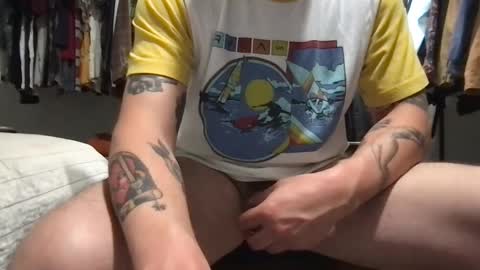 jamesishorny6969 online show from December 16, 6:43 am