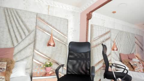 James  online show from December 29, 12:12 pm