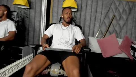 James  online show from March 8, 11:31 pm