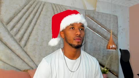 James  online show from December 19, 11:50 am