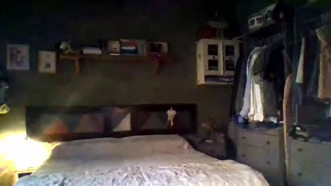 janzibor online show from August 2, 6:06 pm