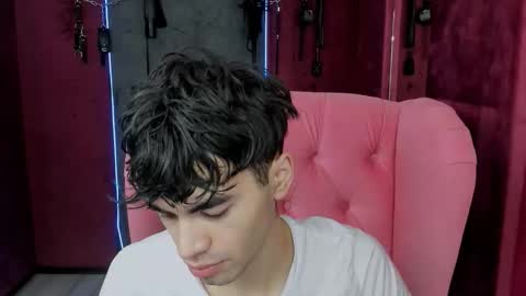 Jaremy online show from November 25, 4:09 pm