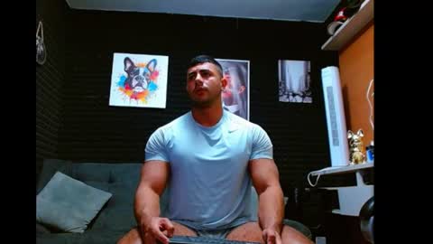 jarod online show from July 7, 7:06 pm