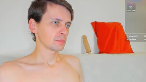 Snapshot of jasper_sun chatting on October 12, 11:32 pm Jasper  online show from October 12, 11:32 pm