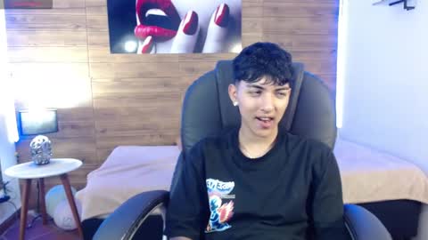 Snapshot of jasperflame chatting on October 24, 3:25 pm JasperFlame online show from October 24, 3:25 pm