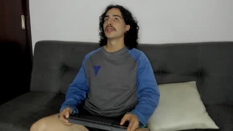 jave_rave online show from January 13, 12:42 pm