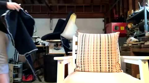 Jaws  online show from October 14, 4:03 pm