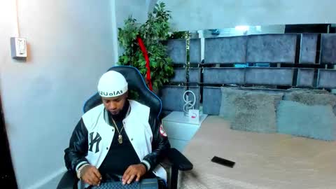 jay jhonson online show from March 9, 1:10 am