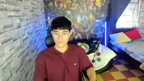 JAY ORANGE online show from December 4, 8:05 pm