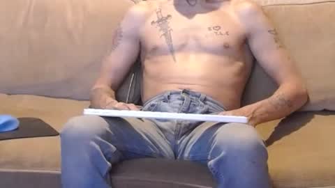 Snapshot of jay_short7863 chatting on January 26, 5:56 am O F   jay short786 online show from January 26, 5:56 am